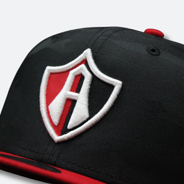 GORRA FLAT LOGO ATLAS FC CAMUFLAJE RED