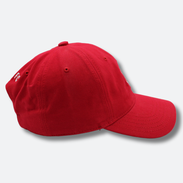 GORRA ATLAS FC EN COLOR ROJO CON ESCUDO BORDADO 3D