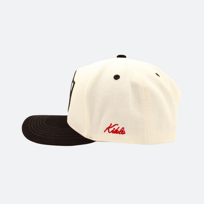 GORRA ATLAS FC BLANCO Y NEGRO