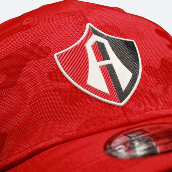 GORRA ATLAS FC CAMUFLAJE EN COLOR ROJO