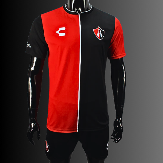 KIT OFICIAL DE ACADEMIAS DE FUTBOL ATLAS FC PARA ADULTO LOCAL